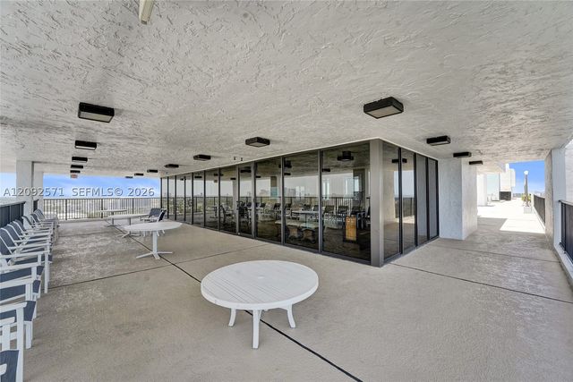 936 Intracoastal Dr 4F, Fort Lauderdale, FL 33304