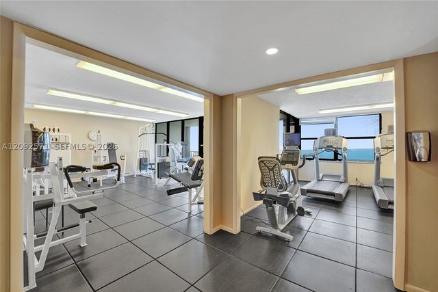 936 Intracoastal Dr 4F, Fort Lauderdale, FL 33304