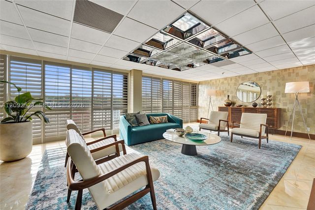 936 Intracoastal Dr 4F, Fort Lauderdale, FL 33304