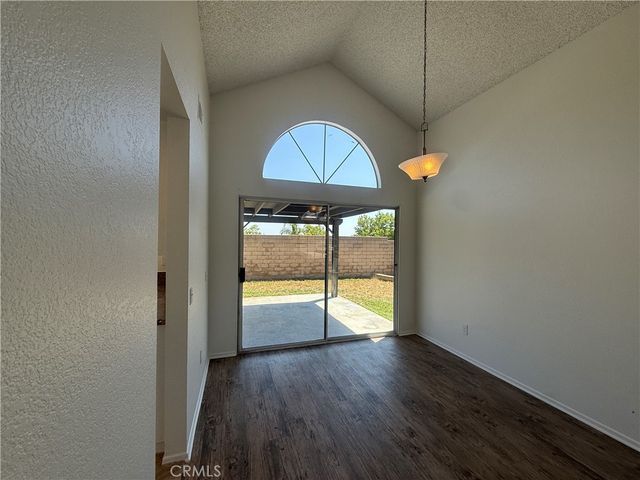 21391 Blossom Hill Lane, Moreno Valley, CA 92557