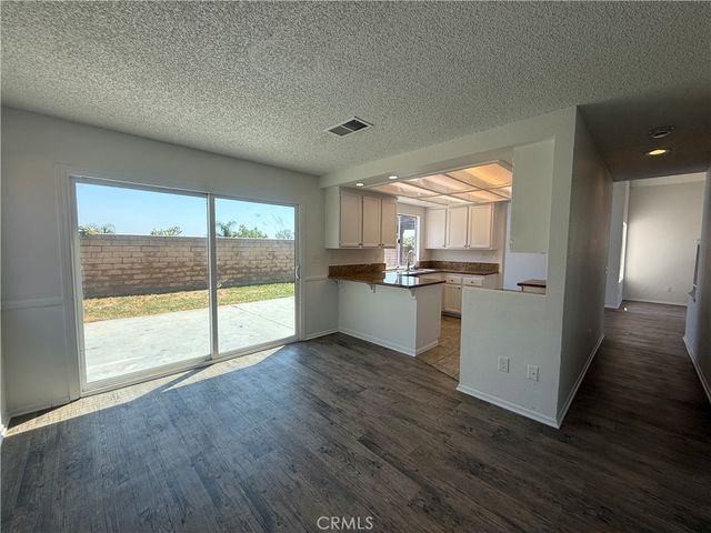 21391 Blossom Hill Lane, Moreno Valley, CA 92557