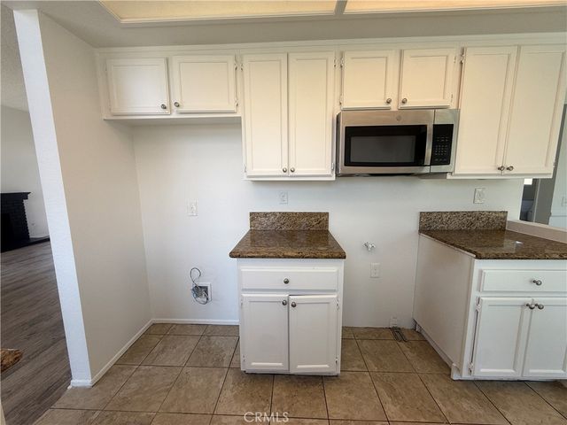 21391 Blossom Hill Lane, Moreno Valley, CA 92557