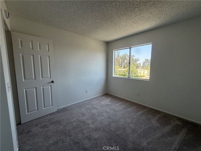 21391 Blossom Hill Lane, Moreno Valley, CA 92557
