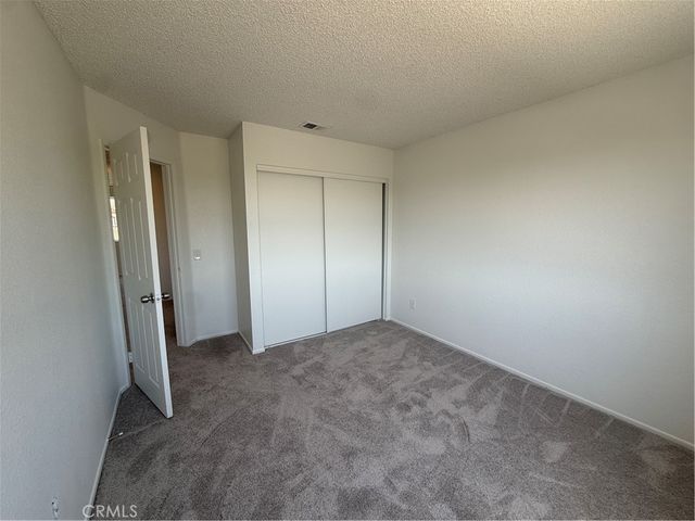 21391 Blossom Hill Lane, Moreno Valley, CA 92557