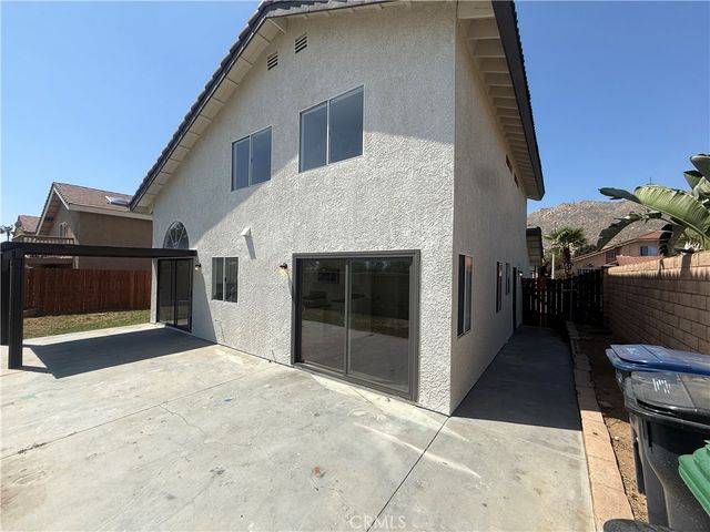 21391 Blossom Hill Lane, Moreno Valley, CA 92557