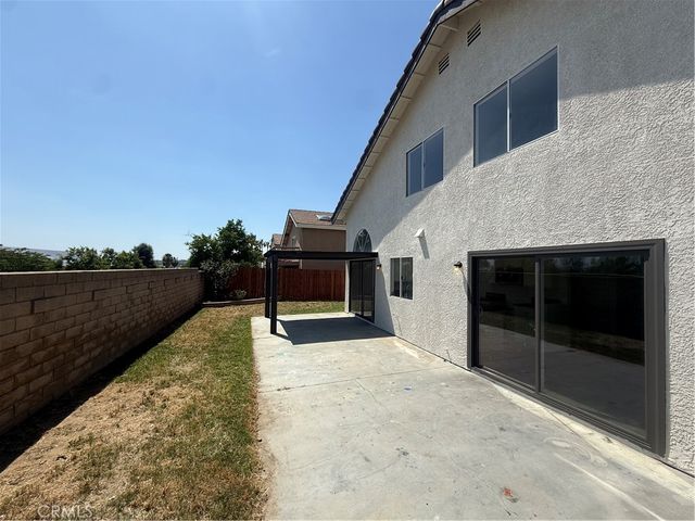 21391 Blossom Hill Lane, Moreno Valley, CA 92557
