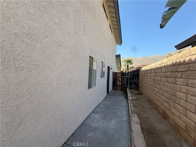 21391 Blossom Hill Lane, Moreno Valley, CA 92557