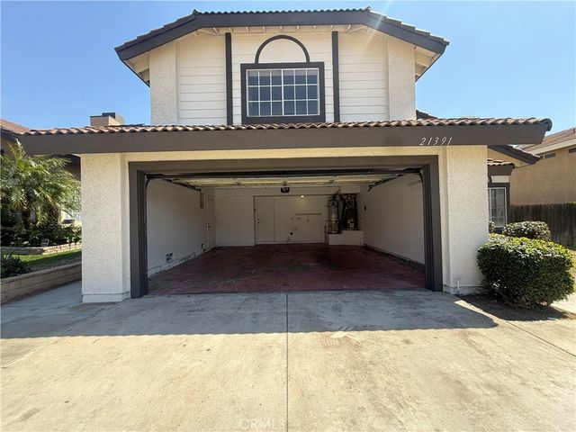 21391 Blossom Hill Lane, Moreno Valley, CA 92557