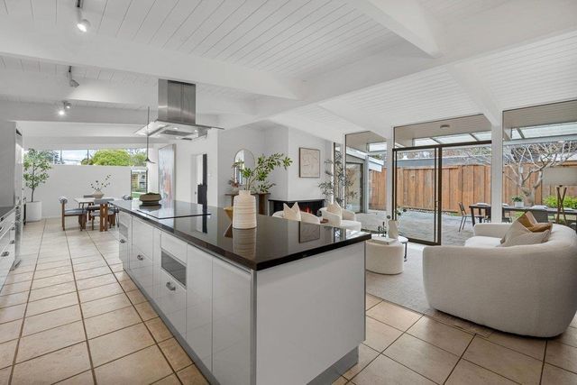 829 Talisman Drive, Palo Alto, CA 94303