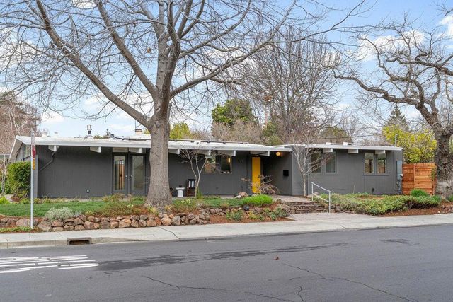 829 Talisman Drive, Palo Alto, CA 94303