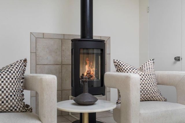 829 Talisman Drive, Palo Alto, CA 94303