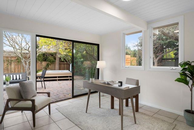 829 Talisman Drive, Palo Alto, CA 94303