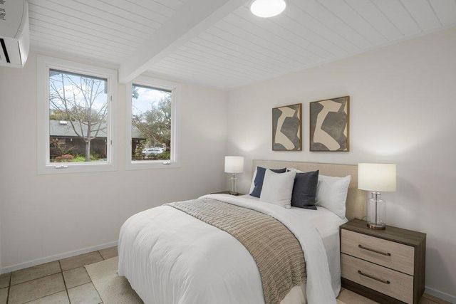 829 Talisman Drive, Palo Alto, CA 94303