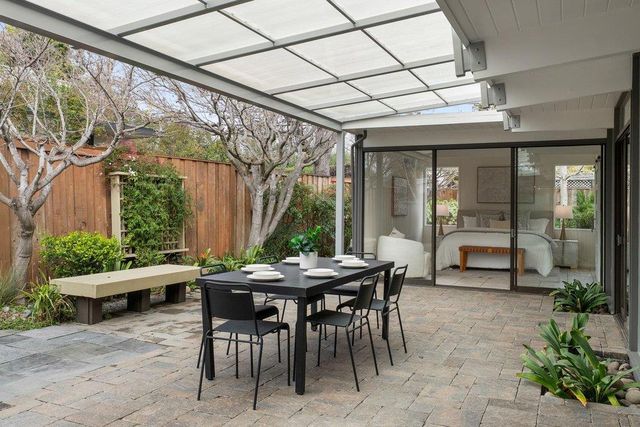 829 Talisman Drive, Palo Alto, CA 94303