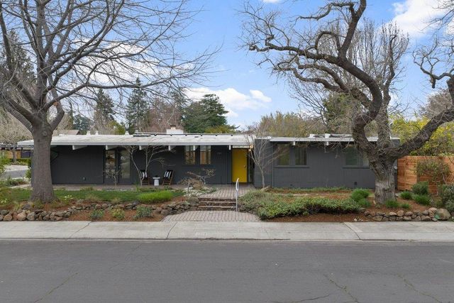829 Talisman Drive, Palo Alto, CA 94303
