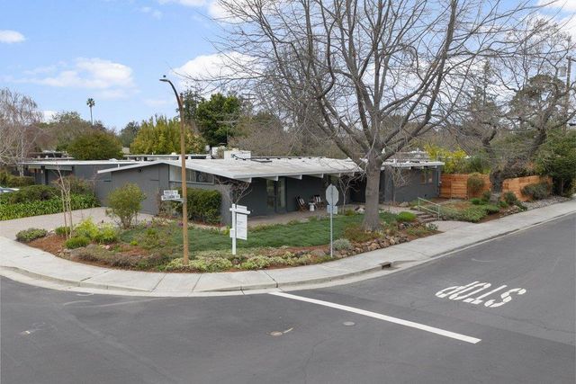 829 Talisman Drive, Palo Alto, CA 94303