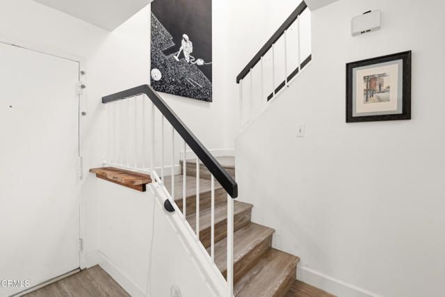 1424 San Simeon Court 4, Ventura, CA 93003