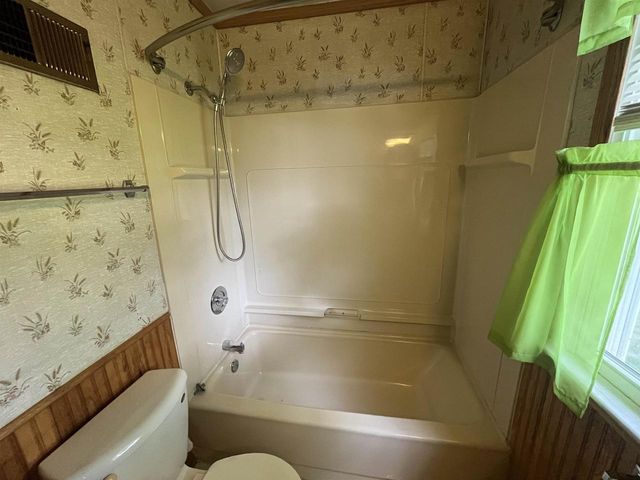 303 Garfield Avenue, Evansville, WI 53536