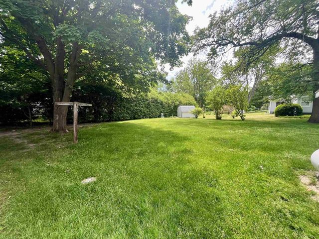 303 Garfield Avenue, Evansville, WI 53536