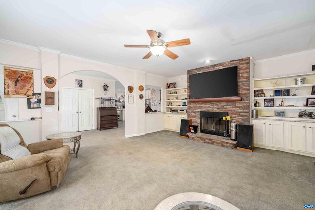 2441 TISDALE RD, Barboursville, VA 22923