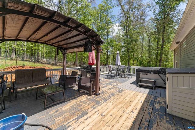 2441 TISDALE RD, Barboursville, VA 22923