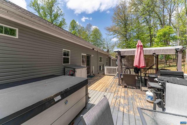 2441 TISDALE RD, Barboursville, VA 22923