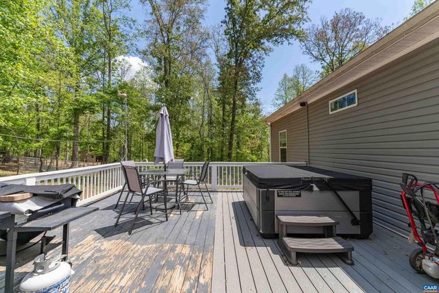 2441 TISDALE RD, Barboursville, VA 22923