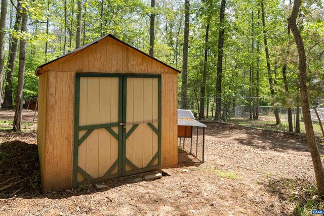 2441 TISDALE RD, Barboursville, VA 22923