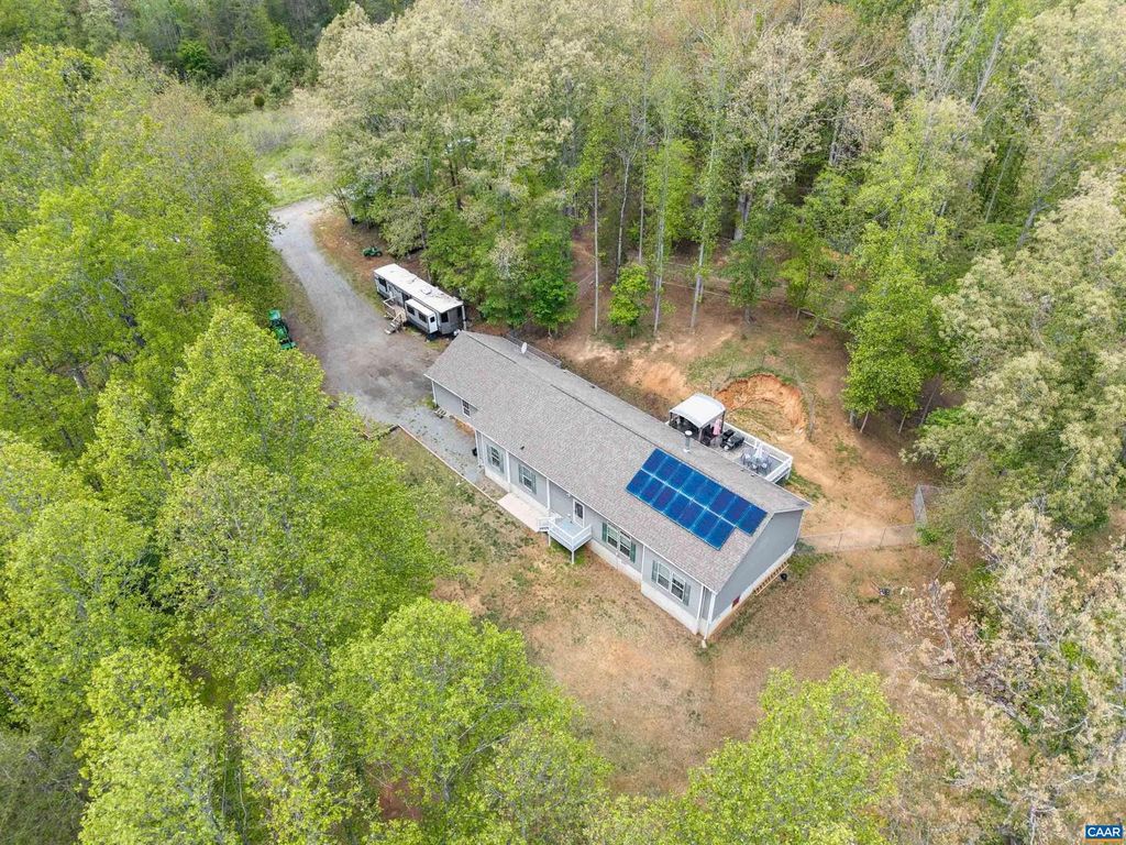 2441 TISDALE RD, Barboursville, VA 22923