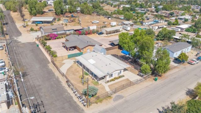 26299 Olson, Homeland, CA 92548