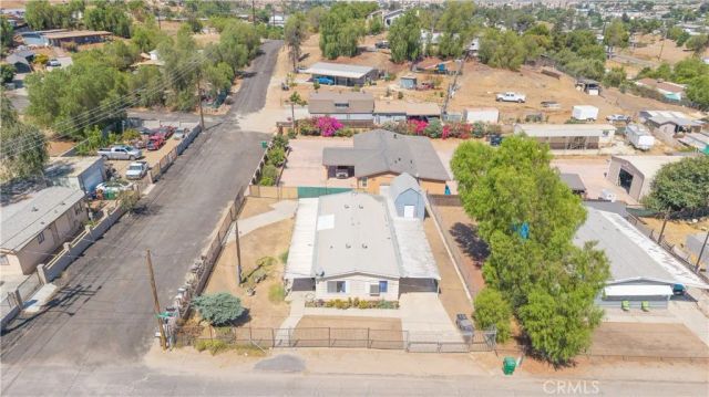 26299 Olson, Homeland, CA 92548