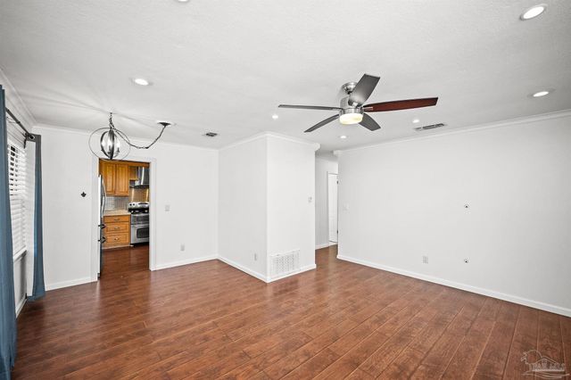 844 Le Blanc Way, Pensacola, FL 32505