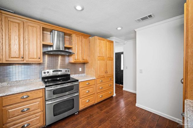 844 Le Blanc Way, Pensacola, FL 32505