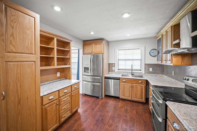 844 Le Blanc Way, Pensacola, FL 32505