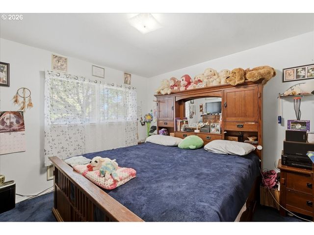 3707 Se 154TH Ave, Portland, OR 97236