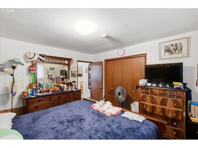 3707 Se 154TH Ave, Portland, OR 97236