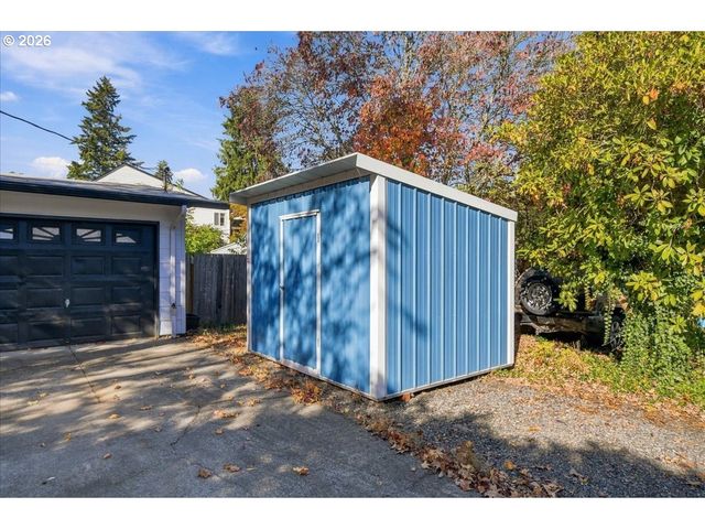 3707 Se 154TH Ave, Portland, OR 97236