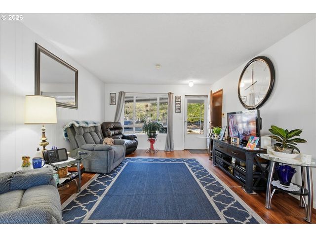 3707 Se 154TH Ave, Portland, OR 97236