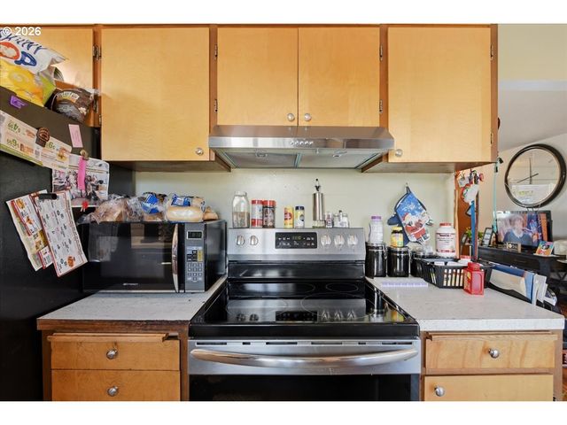 3707 Se 154TH Ave, Portland, OR 97236