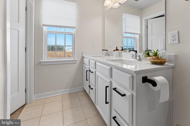 252 FREEDOM WAY, Sicklerville, NJ 08081