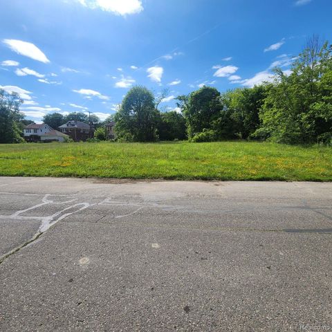 5040 FERNWOOD Street, Detroit, MI 48204
