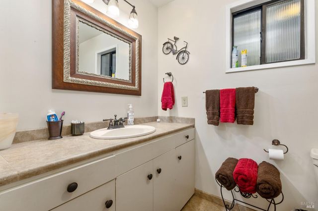 18 Wildwood Ln, Cazadero, CA 95421