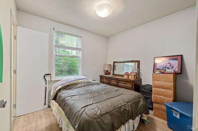 18 Wildwood Ln, Cazadero, CA 95421