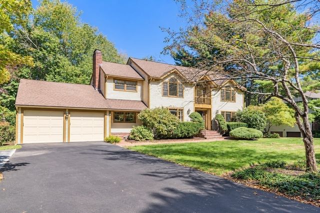 9 Solomon Pierce Rd, Lexington, MA 02420