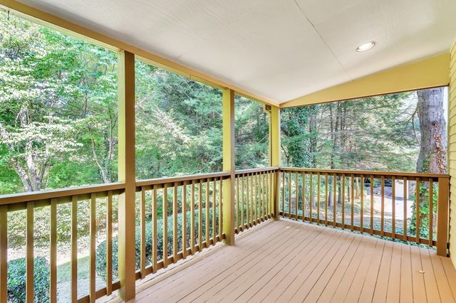 9 Solomon Pierce Rd, Lexington, MA 02420