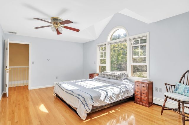 9 Solomon Pierce Rd, Lexington, MA 02420