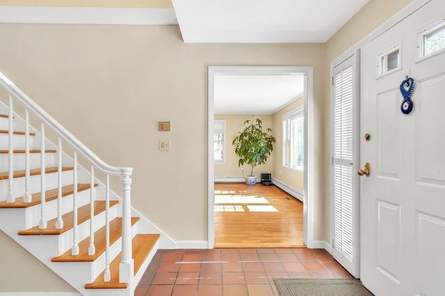 9 Solomon Pierce Rd, Lexington, MA 02420