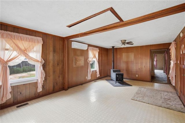 7232 E Cherokee Drive, Canton, GA 30115