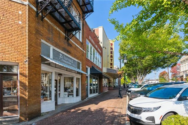 7232 E Cherokee Drive, Canton, GA 30115