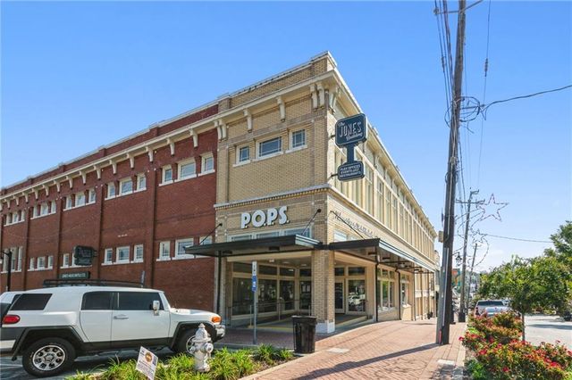 7232 E Cherokee Drive, Canton, GA 30115